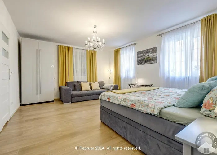 Schoene In Beliebte Stadtteil Von Appartement *